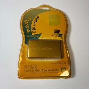IOGEAR 56-in-1 Memory Card Reader Writer GFR281 USB 2.0 SD SDHC MicroSD NIP New